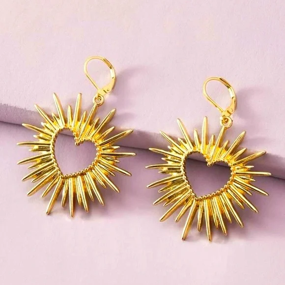 [GOLD]✨⭐️Starshine⭐️✨ Heart Glamour Dangle Drop Statement Earrings - Picture 4 of 13